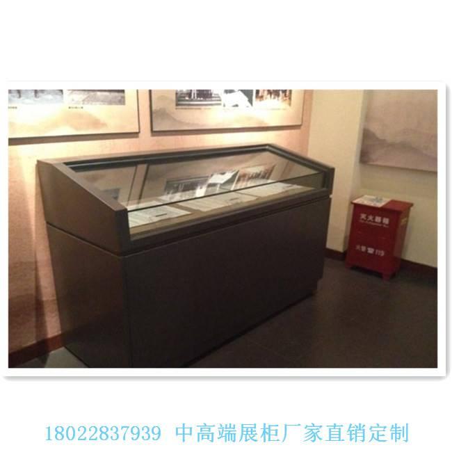 遼寧美術博物館展廳設計 鋼板烤漆展示柜的工藝與安裝藝術